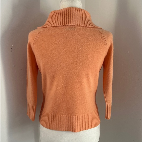Lord & Taylor Peach Cashmete Cowl Neck Sweater sz S - Picture 5 of 6